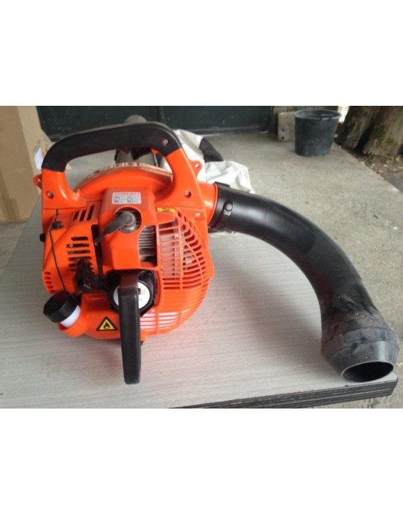 Aspirateur soufflant