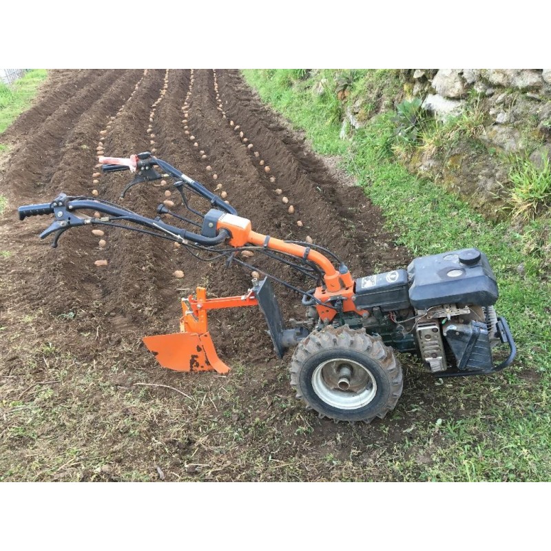 Plow for hand tractor Dorinda Martínez