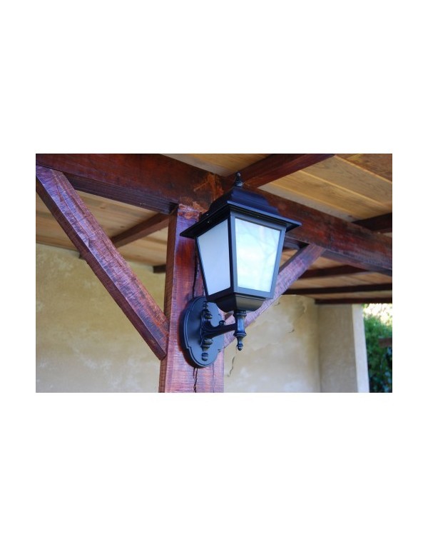 Outdoor wall light