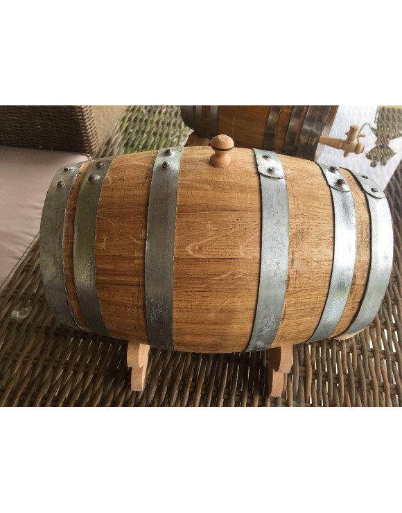 French oak barrel