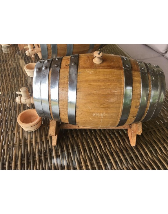 French oak barrel